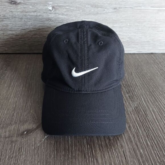 Nike Black Infant Hat - Picture 1 of 6